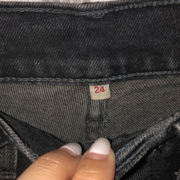 Levi Black Washed Out Shorts - Picture 10 of 11